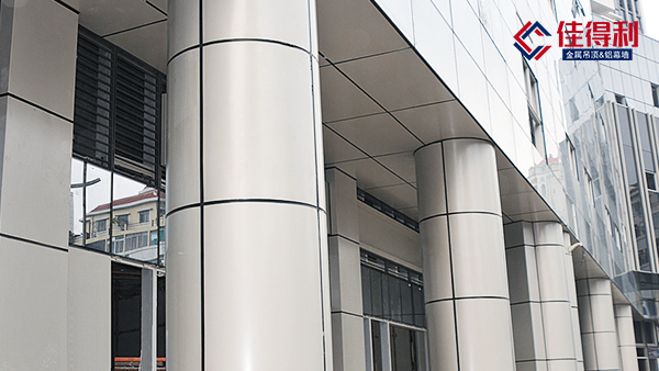 關(guān)于鋁單板幕墻的發(fā)展前景與趨勢(shì)
