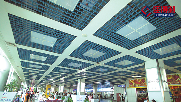 什么是鋁格柵吊頂天花？