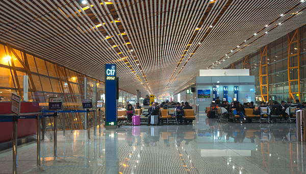 佳得利案例1廣東國(guó)際機(jī)場(chǎng)候機(jī)大廳 佳得利案例1廣東國(guó)際機(jī)場(chǎng)候機(jī)大廳