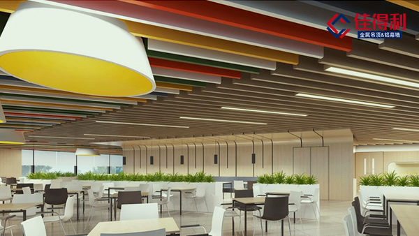 木紋鋁方通藝術(shù)與生活品質(zhì)的結(jié)合