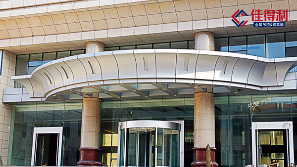 醫(yī)院常用的鋁礦棉復(fù)合板怎么選擇？