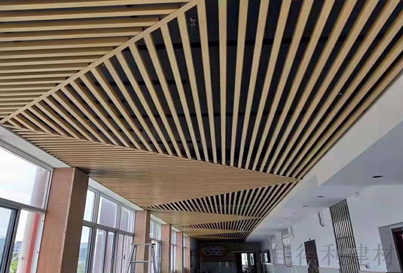 鋁方通吊頂2 鋁方通吊頂2